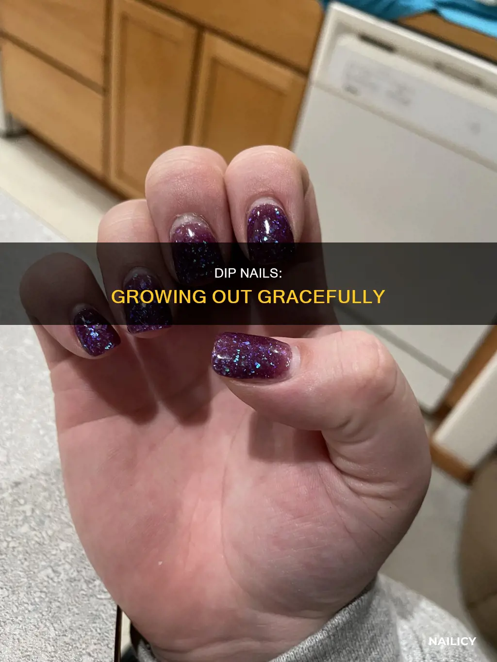 when dip nails grow out