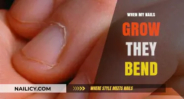 How to Strengthen Nails That Bend and Peel