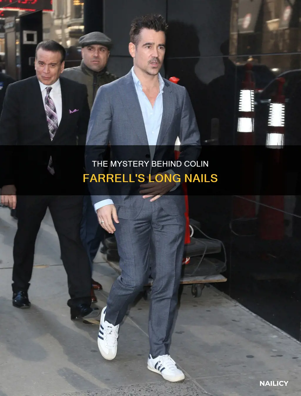 why colin ferrel nails so long in minority report