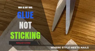 Troubleshooting Nail Glue: Why It's Not Sticking and How to Fix It